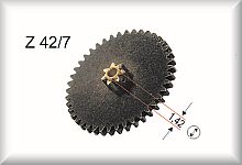 Double gear wheel, module 0.4, number of teeth 42/7, brass burnished, price per piece